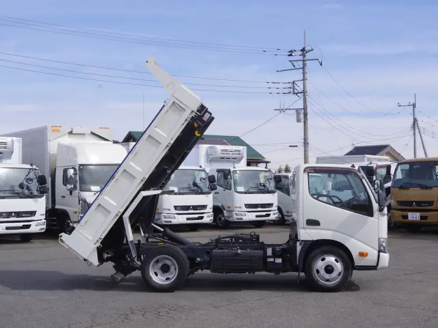 日野 デュトロ TKG-XZU620T(2WD)の写真9