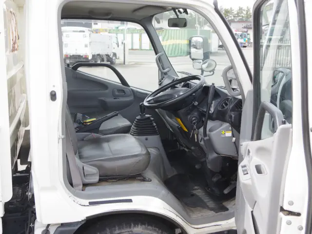 日野 デュトロ TKG-XZU620T(2WD)の写真34