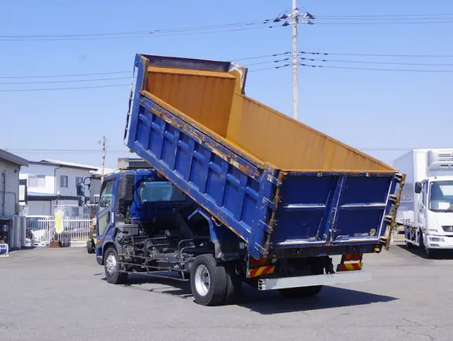 三菱 ファイター QKG-FK72FZ(2WD)の写真3