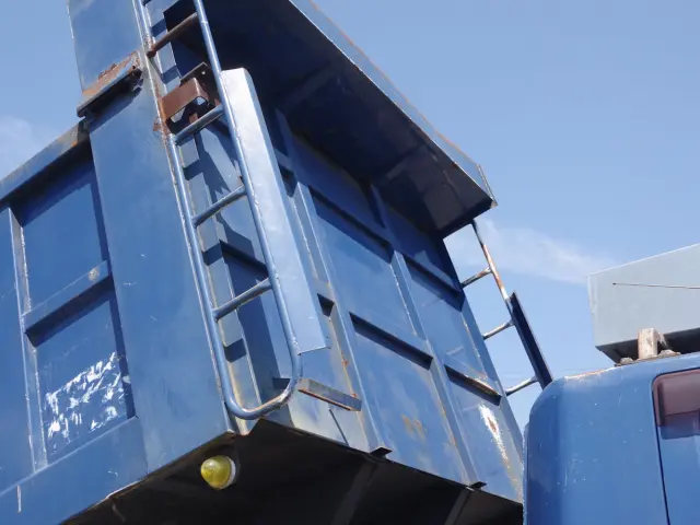 三菱 ファイター QKG-FK72FZ(2WD)の写真11