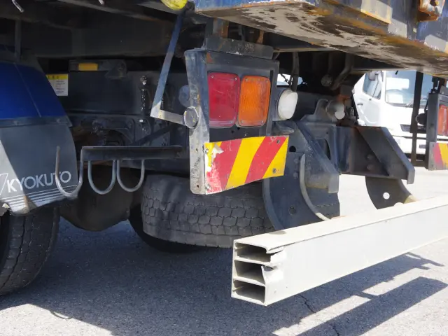 三菱 ファイター QKG-FK72FZ(2WD)の写真24