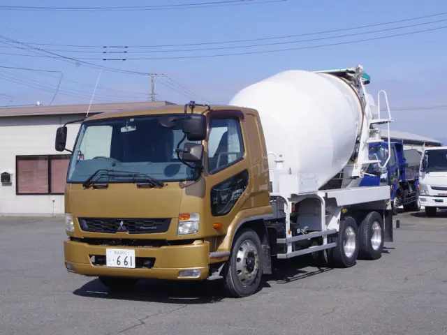 三菱 ファイター QDG-FQ62F(6x4)の写真1