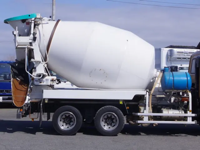 三菱 ファイター QDG-FQ62F(6x4)の写真19