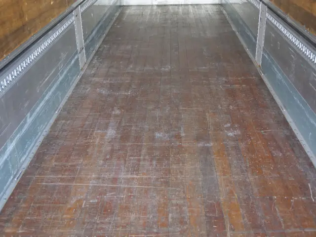 日野 プロフィア QPG-FW1EXEJの写真5