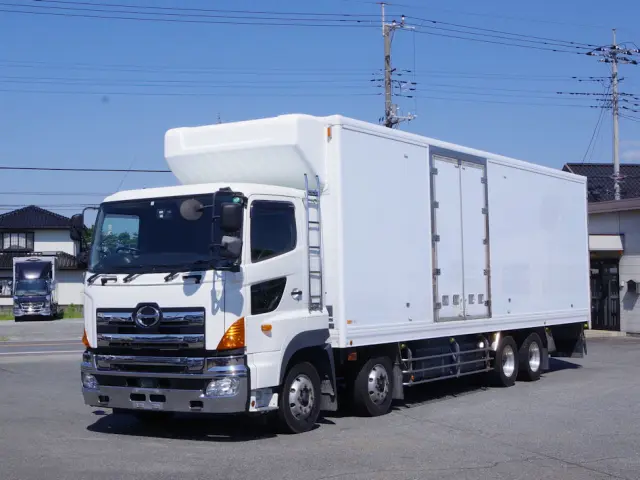 日野 プロフィア QPG-FW1EXEG(8x4)の写真1