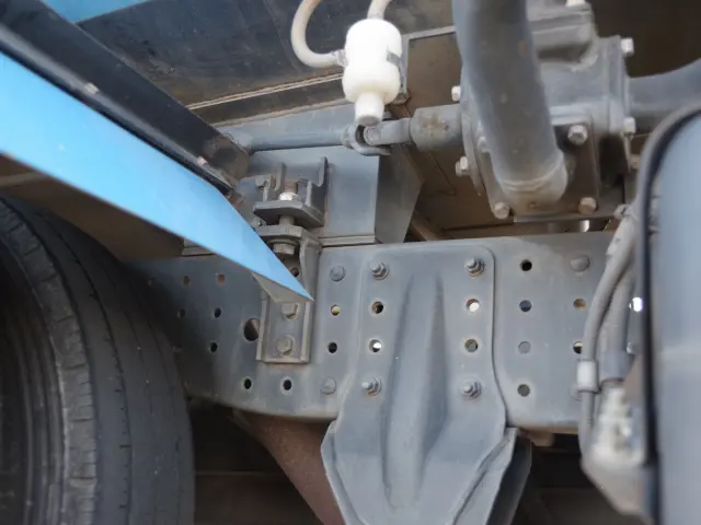 三菱 キャンター TPG-FBA20(2WD)の写真6