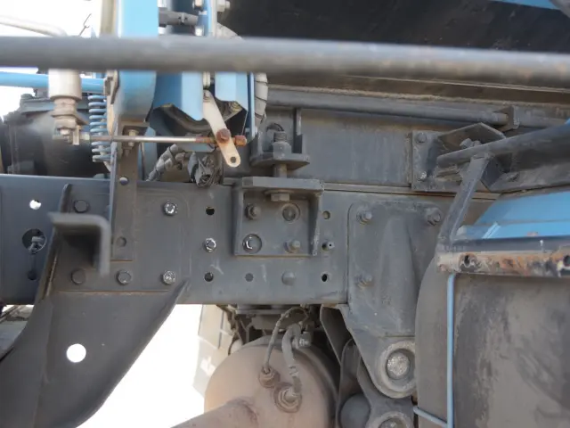 三菱 キャンター TPG-FBA20(2WD)の写真7