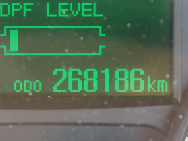 三菱 キャンター TPG-FBA20(2WD)の写真26