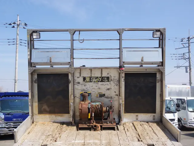 いすゞ ギガ QKG-CYH77A(8x4)の写真13