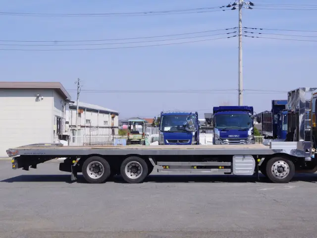 いすゞ ギガ QKG-CYH77A(8x4)の写真19