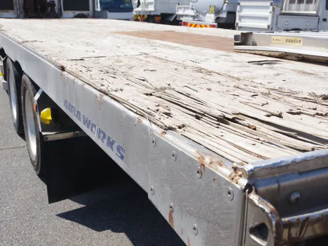 いすゞ ギガ QKG-CYH77A(8x4)の写真30