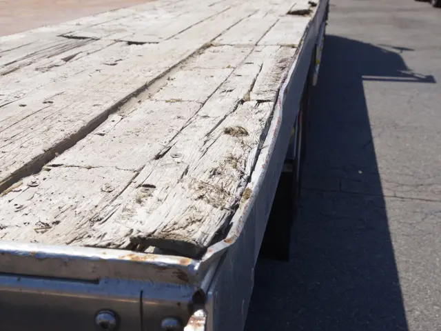 いすゞ ギガ QKG-CYH77A(8x4)の写真31