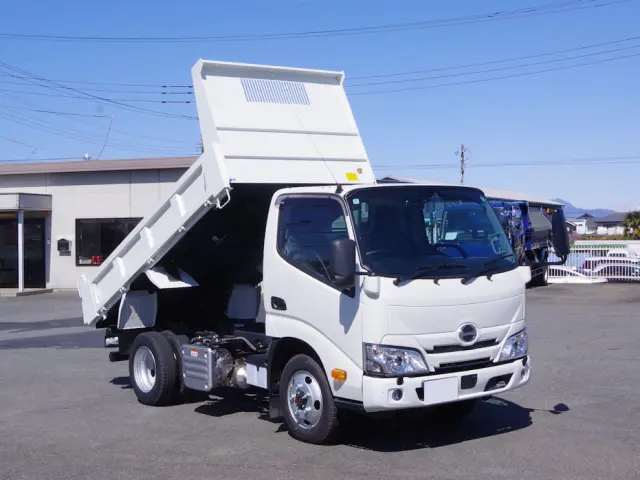 日野 デュトロ 2DG-XZU675T(4WD)の写真2