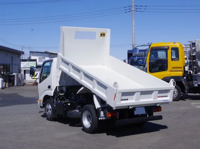 日野 デュトロ 2DG-XZU675T(4WD)の写真3