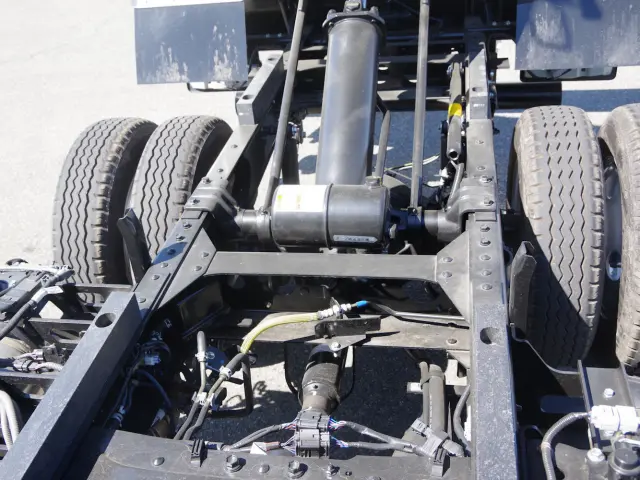 日野 デュトロ 2DG-XZU675T(4WD)の写真8