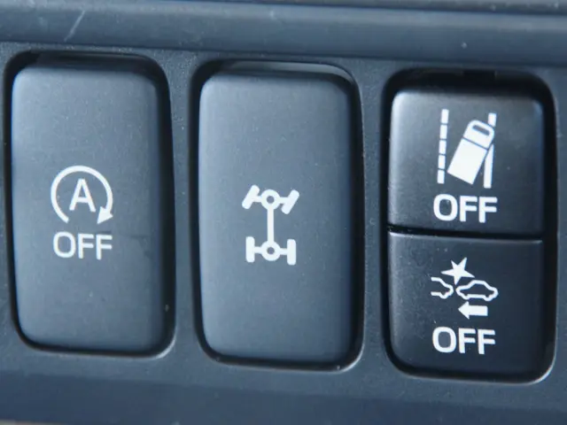 日野 デュトロ 2DG-XZU675T(4WD)の写真27