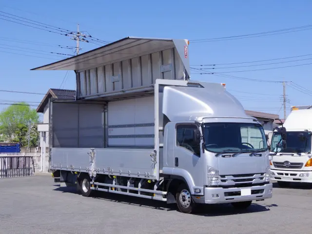 ＵＤ コンドル 2PG-BRR90T2(2WD)の写真2