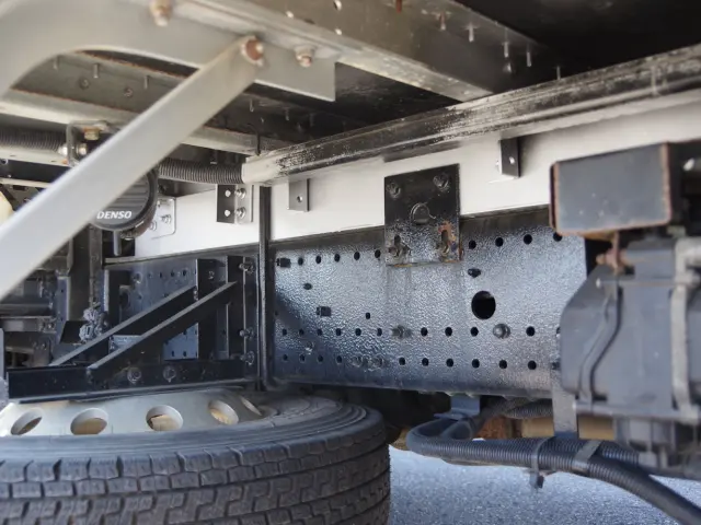 ＵＤ コンドル 2PG-BRR90T2(2WD)の写真6