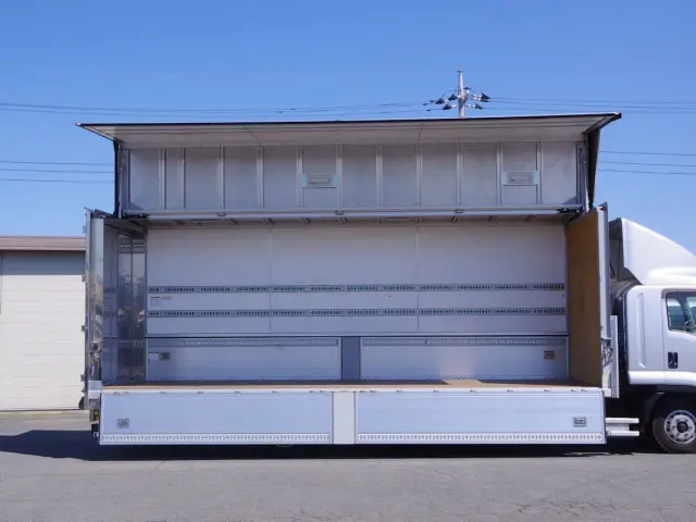 ＵＤ コンドル 2PG-BRR90T2(2WD)の写真11