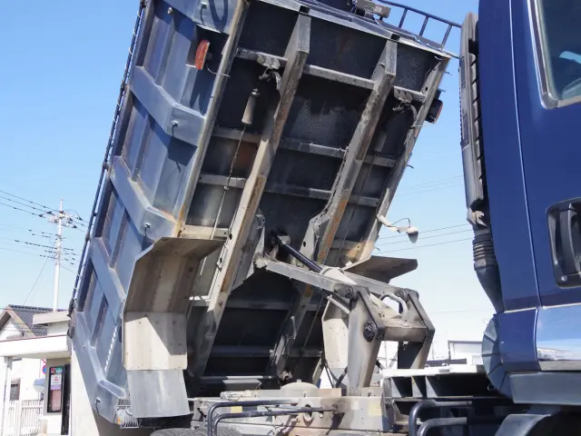 いすゞ フォワード SKG-FSR90S2(2WD)の写真10