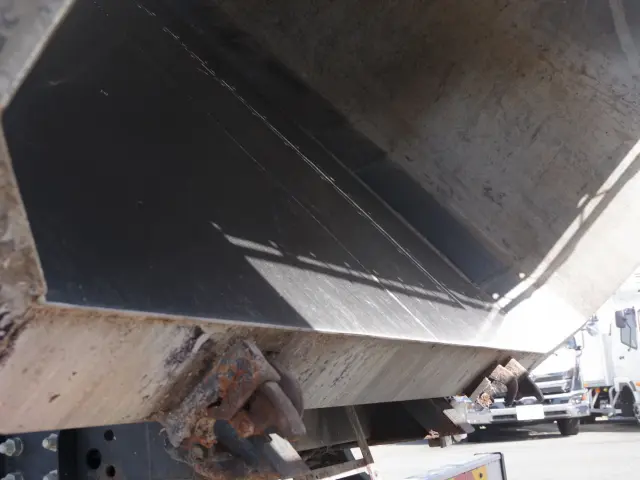 いすゞ フォワード SKG-FSR90S2(2WD)の写真13