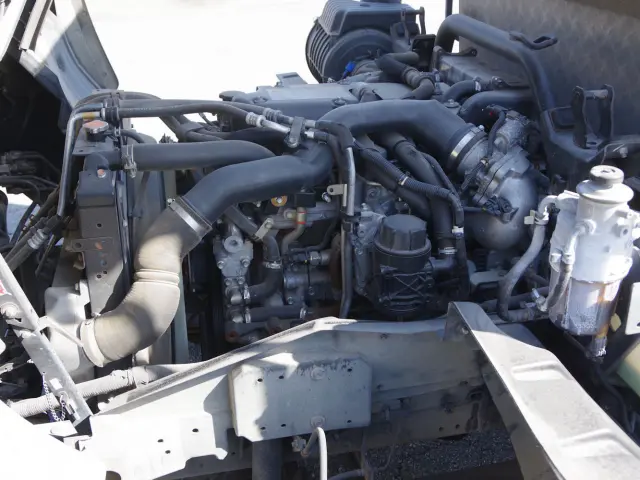 いすゞ フォワード SKG-FSR90S2(2WD)の写真22