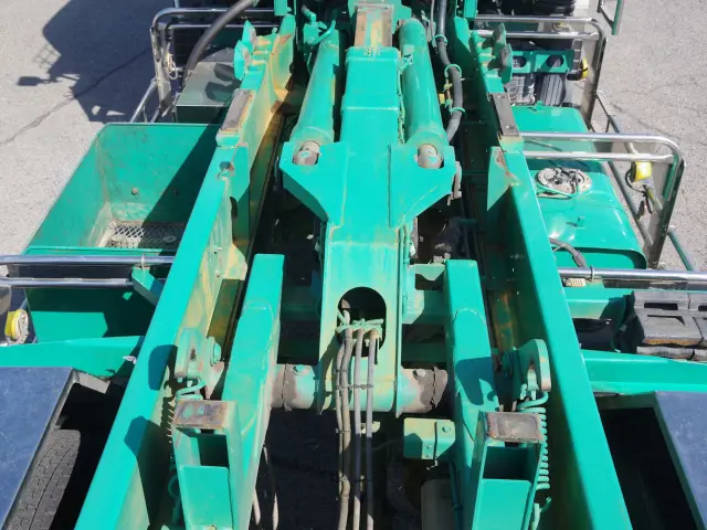 三菱 キャンター 2PG-FEB90(2WD)の写真5