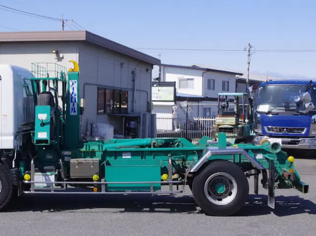 三菱 キャンター 2PG-FEB90(2WD)の写真19