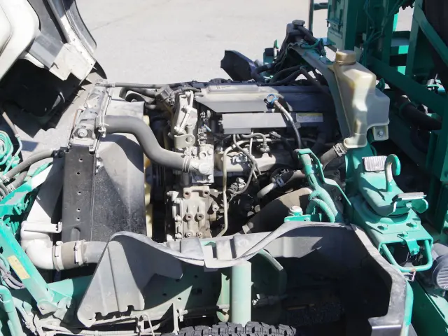 三菱 キャンター 2PG-FEB90(2WD)の写真24