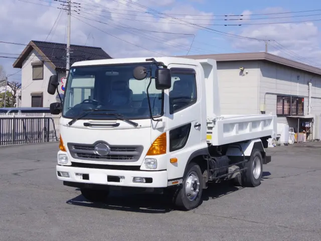 日野 レンジャー TKG-FC9JCAP(2WD)の写真1