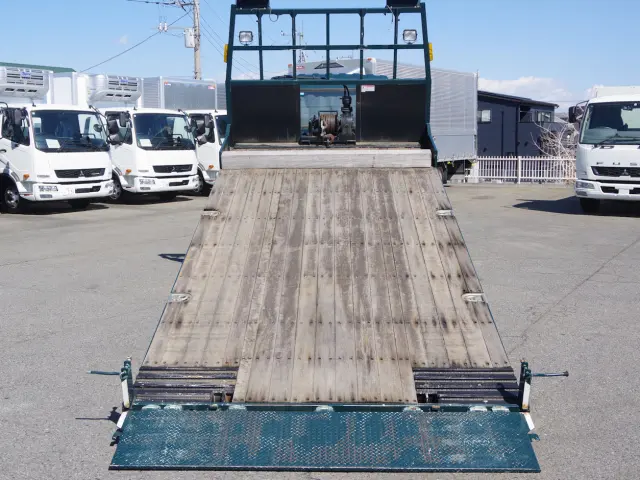 いすゞ フォワード 2RG-FSR90S2(2WD)の写真5