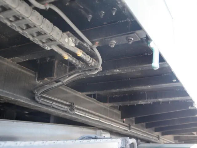 いすゞ フォワード 2RG-FSR90S2(2WD)の写真10