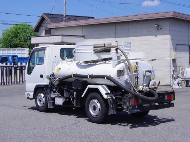 いすゞ エルフ TPG-NJR85AN(2WD)の写真3