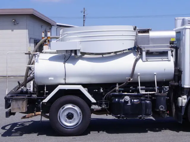 いすゞ エルフ TPG-NJR85AN(2WD)の写真17