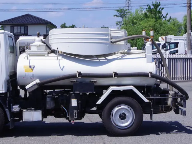 いすゞ エルフ TPG-NJR85AN(2WD)の写真18