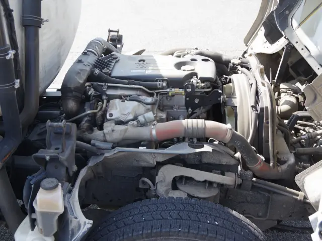 いすゞ エルフ TPG-NJR85AN(2WD)の写真25