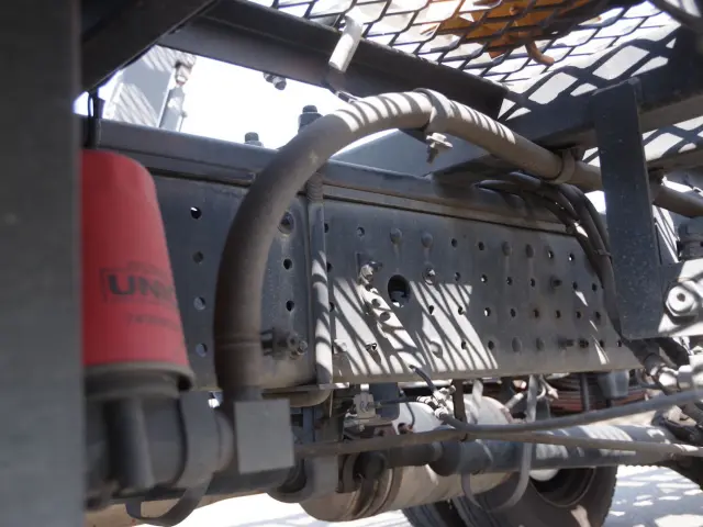 三菱 キャンター TPG-FEB90(2WD)の写真8