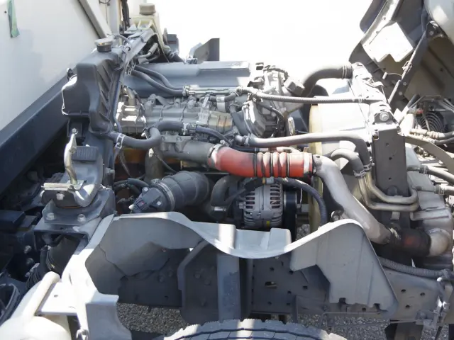 三菱 キャンター TPG-FEB90(2WD)の写真24