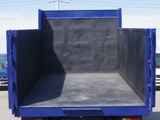 いすゞ フォワード TKG-FRR90S2(2WD)の写真5