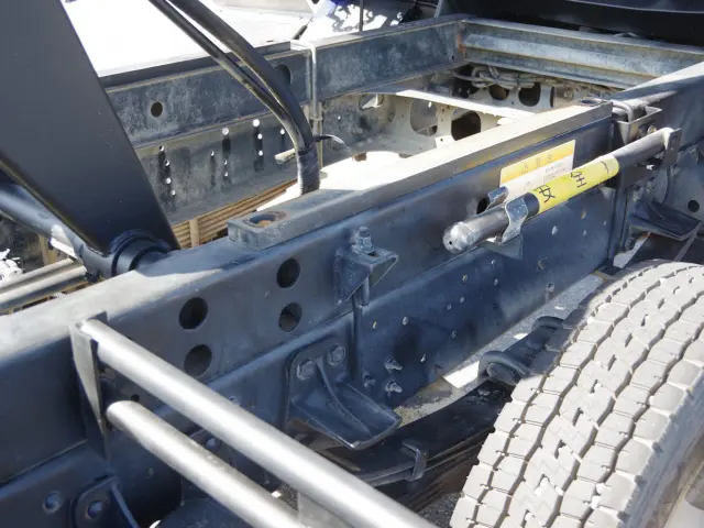 いすゞ フォワード TKG-FRR90S2(2WD)の写真7