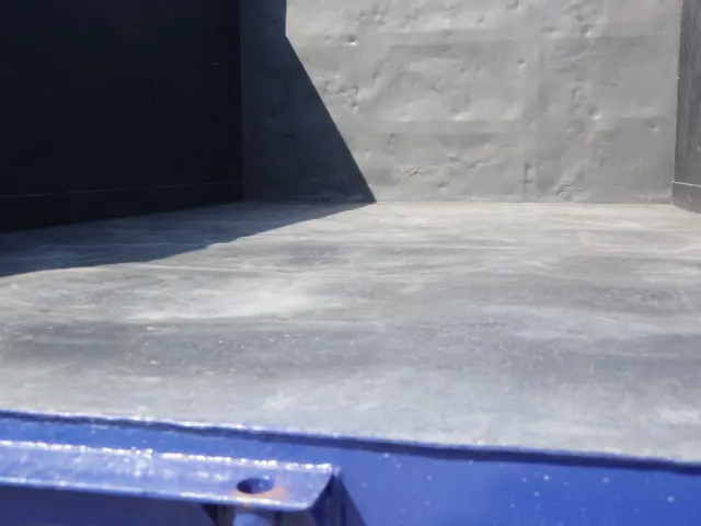 いすゞ フォワード TKG-FRR90S2(2WD)の写真12