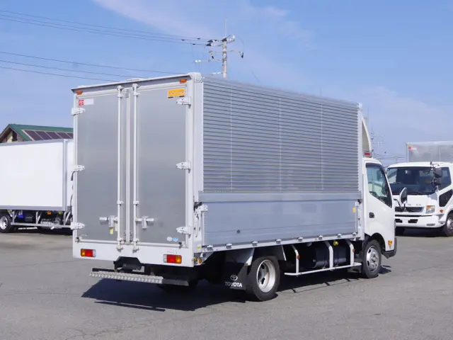 トヨタ ダイナ TKG-XZU710(2WD)の写真4