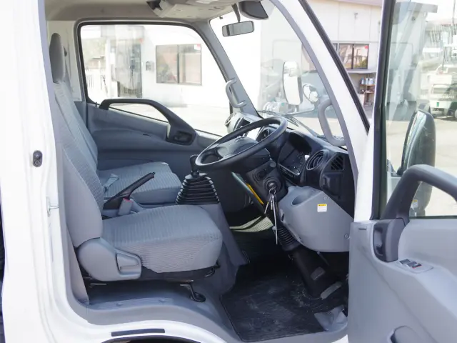 トヨタ ダイナ TKG-XZU710(2WD)の写真30