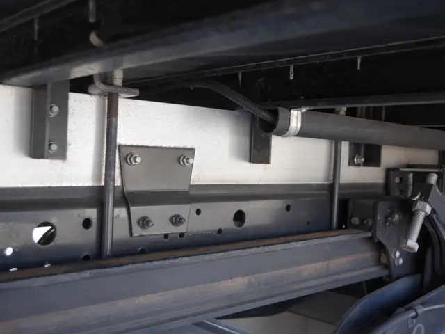 三菱 ファイター 2KG-FK61F(2WD)の写真8