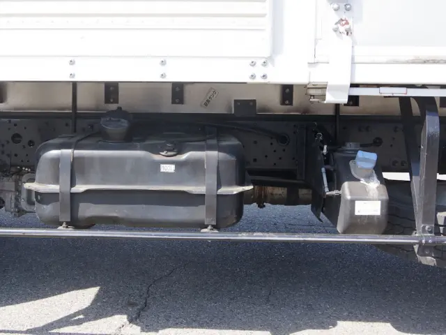 三菱 ファイター 2KG-FK61F(2WD)の写真17