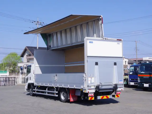 いすゞ フォワード 2RG-FRR90T4(2WD)の写真3