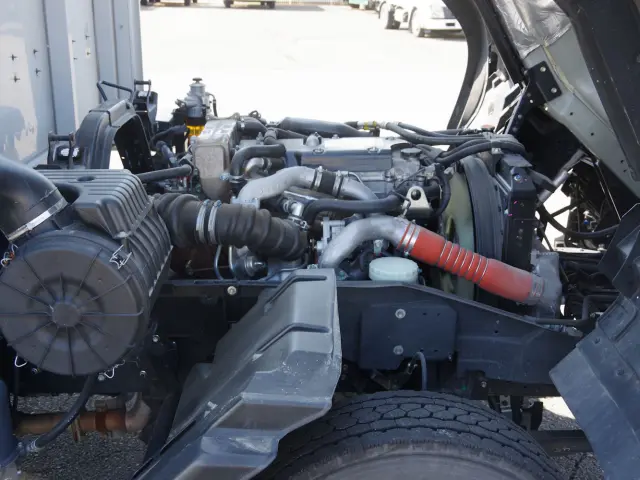 いすゞ フォワード 2RG-FRR90T4(2WD)の写真30