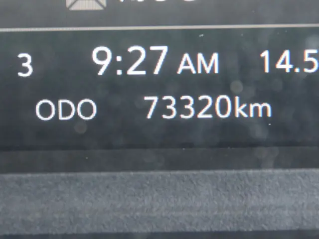 いすゞ フォワード 2RG-FRR90T4(2WD)の写真38