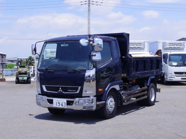 三菱 ファイター 2KG-FK62FZ(2WD)の写真1