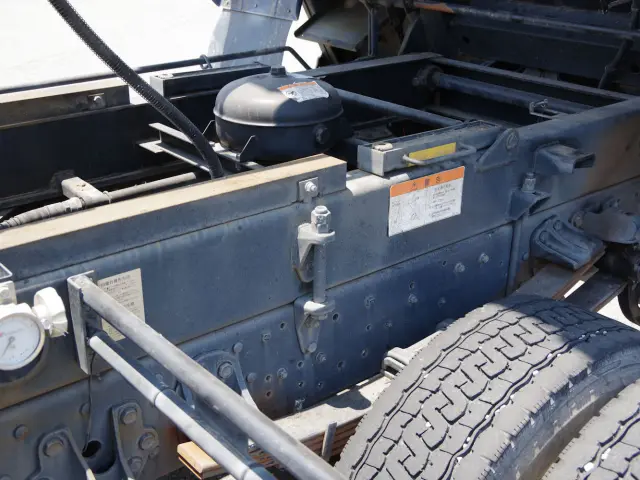 三菱 ファイター 2KG-FK62FZ(2WD)の写真7